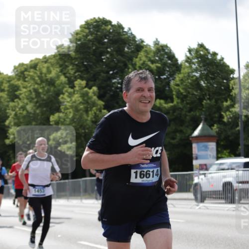 29.06.2025 - hella hamburg halbmarathon Jannik Wohlers http://msf.ph/oto/8272161 29.06.2025 10:01:41 Lombardsbrücke 1364, 1432, 1453, 3169, 4286, 4985, 5742, 6166, 6322, 6327, 6595, 7031, 7189, 7223, 7243, 9156, 9353, 9741, 9928, 10177, 11554, 11938, 12315, 12316, 12491, 12781, 12837, 14471, 14660, 14677, 15901, 16420, 16540, 16614, 16723, 16770, 17503, 17951, 17952, 18130, 19159, 19162, 19240 meine-sportfotos.de