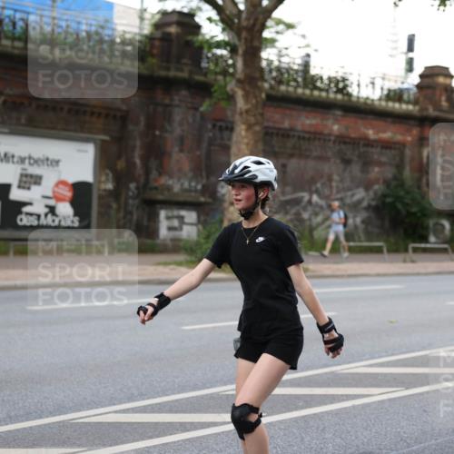 29.06.2025 - hella hamburg halbmarathon Yannick Fuchs http://msf.ph/oto/8272347 29.06.2025 09:42:54 20KM  meine-sportfotos.de