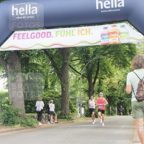 29.06.2025 - hella hamburg halbmarathon KatJ http://msf.ph/oto/8272533 29.06.2025 10:08:56 Zwischen KM18-KM19  meine-sportfotos.de