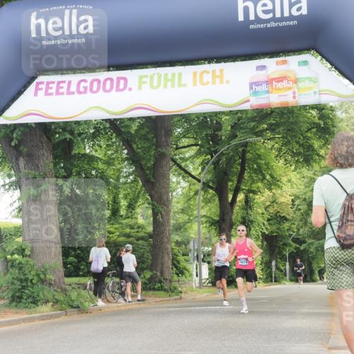 29.06.2025 - hella hamburg halbmarathon KatJ http://msf.ph/oto/8272605 29.06.2025 10:08:56 Zwischen KM18-KM19  meine-sportfotos.de