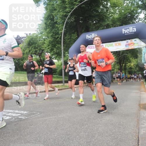 29.06.2025 - hella hamburg halbmarathon KatJ http://msf.ph/oto/8272764 29.06.2025 10:40:00 Zwischen KM18-KM19 1706, 2111, 2444, 2540, 3208, 4837, 5169, 5194, 6164, 6390, 7130, 7786, 8390, 8447 meine-sportfotos.de