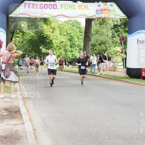 29.06.2025 - hella hamburg halbmarathon MichiJ http://msf.ph/oto/8272789 29.06.2025 10:56:03 Zwischen KM18-KM19 2942, 3025, 3262, 5176, 6028, 6083, 9674, 12653, 15012, 17439, 18616, 18617 meine-sportfotos.de
