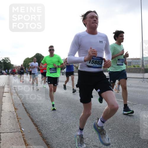 29.06.2025 - hella hamburg halbmarathon Lena Gebhardt http://msf.ph/oto/8272828 29.06.2025 09:45:03 Lombardsbrücke 18871, 18737, 17428, 15883, 1065, 1758, 1827, 2021, 2746, 3201, 3845, 4678, 5269, 5367, 6619, 6781, 7349, 8473, 8731, 9381, 10156, 10486, 10848, 11169, 12049, 12287, 12337, 12369, 12595, 12900, 13838, 13956, 14140, 14164, 14289, 15268, 15576, 15583, 15672, 15880, 15883, 16157, 16377, 16508, 16713, 16736, 16818, 17354, 17428, 18567, 18699 meine-sportfotos.de