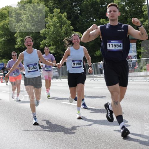 29.06.2025 - hella hamburg halbmarathon Jannik Wohlers http://msf.ph/oto/8273091 29.06.2025 10:01:49 Lombardsbrücke 1432, 1453, 2142, 2322, 2323, 3169, 4985, 5763, 6166, 6295, 6322, 7031, 7223, 7243, 9020, 9021, 9156, 9353, 9741, 9928, 10866, 11554, 11871, 11938, 12315, 12316, 12491, 12837, 14574, 14660, 14677, 14838, 15008, 15901, 16420, 16614, 16634, 16723, 18130, 18240, 19162, 19240 meine-sportfotos.de