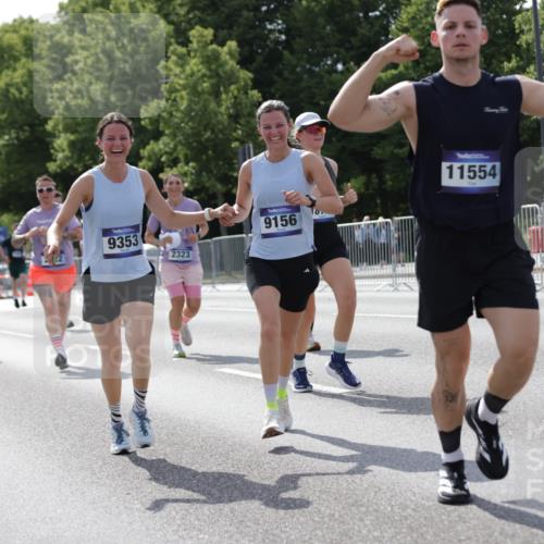 29.06.2025 - hella hamburg halbmarathon Jannik Wohlers http://msf.ph/oto/8273152 29.06.2025 10:01:49 Lombardsbrücke 1432, 1453, 2142, 2322, 2323, 3169, 4985, 5763, 6166, 6295, 6322, 7031, 7223, 7243, 9020, 9021, 9156, 9353, 9741, 9928, 10866, 11554, 11871, 11938, 12315, 12316, 12491, 12837, 14574, 14660, 14677, 14838, 15008, 15901, 16420, 16614, 16634, 16723, 18130, 18240, 19162, 19240 meine-sportfotos.de