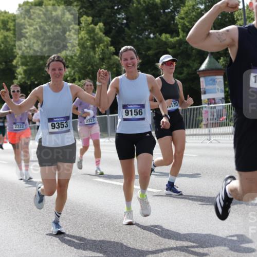 29.06.2025 - hella hamburg halbmarathon Jannik Wohlers http://msf.ph/oto/8273298 29.06.2025 10:01:49 Lombardsbrücke 1432, 1453, 2142, 2322, 2323, 3169, 4985, 5763, 6166, 6295, 6322, 7031, 7223, 7243, 9020, 9021, 9156, 9353, 9741, 9928, 10866, 11554, 11871, 11938, 12315, 12316, 12491, 12837, 14574, 14660, 14677, 14838, 15008, 15901, 16420, 16614, 16634, 16723, 18130, 18240, 19162, 19240 meine-sportfotos.de