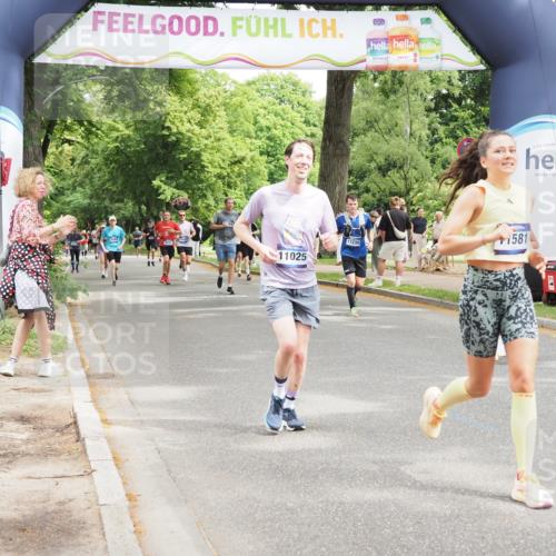 29.06.2025 - hella hamburg halbmarathon MichiJ http://msf.ph/oto/8273337 29.06.2025 10:56:09 Zwischen KM18-KM19 2942, 4649, 9738, 11025, 11581, 15012, 17239, 18616 meine-sportfotos.de