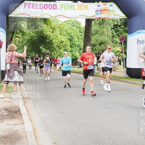29.06.2025 - hella hamburg halbmarathon MichiJ http://msf.ph/oto/8273485 29.06.2025 10:56:14 Zwischen KM18-KM19 4649, 4864, 8727, 9738, 11025, 11581, 14384, 17239, 17296, 17985 meine-sportfotos.de