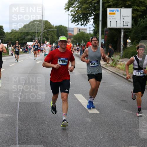 29.06.2025 - hella hamburg halbmarathon Yannick Fuchs http://msf.ph/oto/8273812 29.06.2025 10:37:10 20KM 1353, 1675, 1700, 1735, 2233, 4235, 5011, 5124, 5436, 7035, 7448, 7734, 7765, 7865, 9364, 9371, 9534, 9833, 10216, 10469, 11907, 12839, 13446, 14226, 14447, 14560, 14813, 15095, 15175, 15255, 15297, 15301, 15328, 15535, 16295, 16333, 16660, 16677, 17000, 17177, 17733, 17864, 17911, 18004, 18275, 18304, 18559, 18632, 18659, 18680, 18920 meine-sportfotos.de