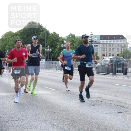 29.06.2025 - hella hamburg halbmarathon Lena Gebhardt http://msf.ph/oto/8273828 29.06.2025 09:45:08 Lombardsbrücke 19, 1567, 071, 10171, 14289, 2049, 17374, 16157, 1758, 1827, 1990, 2021, 2746, 3043, 3201, 3845, 4050, 4678, 5070, 5269, 5328, 5367, 5746, 5826, 6619, 6781, 7272, 7651, 7723, 8209, 8473, 8731, 8883, 9137, 9381, 10156, 10171, 10486, 10848, 11169, 11413, 11857, 12049, 12287, 12595, 12900, 13838, 13956, 14140, 14164, 14289, 15268, 15583, 15672, 15883, 16157, 16377, 16508, 16713, 16736, 16818, 17428, 18567 meine-sportfotos.de