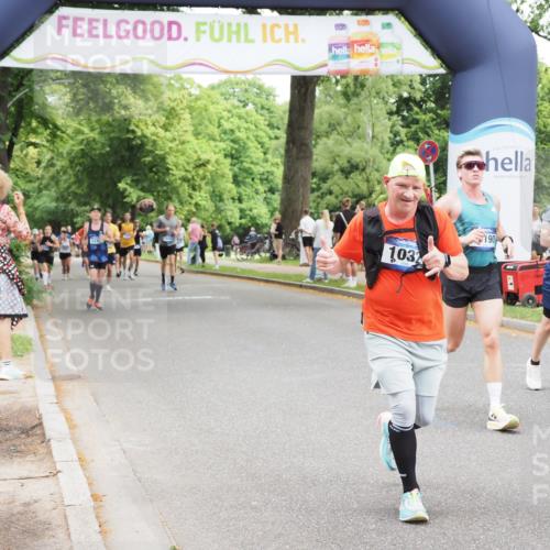 29.06.2025 - hella hamburg halbmarathon MichiJ http://msf.ph/oto/8274223 29.06.2025 10:56:27 Zwischen KM18-KM19 1032, 3091, 4204, 8614, 11987, 12492, 17988, 18218, 19190 meine-sportfotos.de