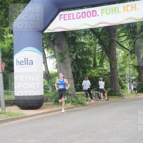 29.06.2025 - hella hamburg halbmarathon KatJ http://msf.ph/oto/8274337 29.06.2025 10:09:38 Zwischen KM18-KM19  meine-sportfotos.de