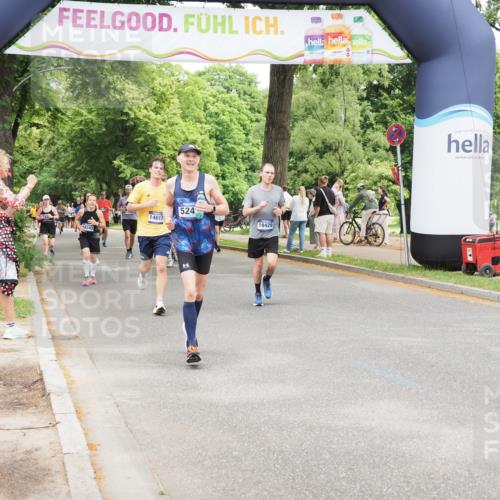 29.06.2025 - hella hamburg halbmarathon MichiJ http://msf.ph/oto/8274365 29.06.2025 10:56:31 Zwischen KM18-KM19 1032, 4204, 5242, 11987, 17988, 18429, 19190 meine-sportfotos.de