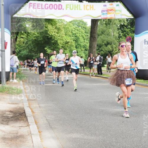 29.06.2025 - hella hamburg halbmarathon MichiJ http://msf.ph/oto/8274514 29.06.2025 10:31:31 Zwischen KM18-KM19 1735, 2415, 4080, 5477, 7865, 9114, 9534, 10099, 12153, 13897, 14813, 15706, 16338, 19229 meine-sportfotos.de