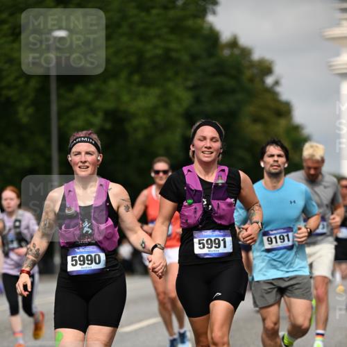 29.06.2025 - hella hamburg halbmarathon Dr. Thomas Lammeyer http://msf.ph/oto/8274698 29.06.2025 10:15:29 Kennedybrücke 1166, 1531, 1866, 1992, 4227, 5254, 5379, 5990, 5991, 7571, 8368, 9169, 9191, 10042, 10372, 10428, 11321 meine-sportfotos.de