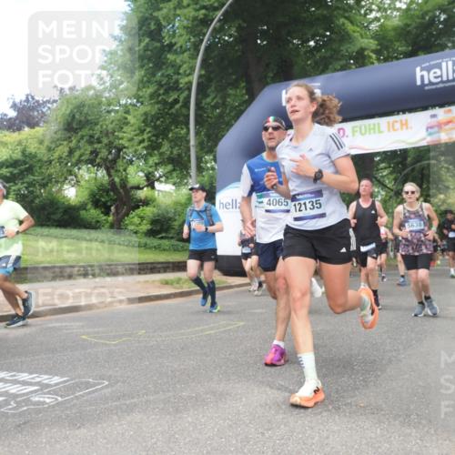 29.06.2025 - hella hamburg halbmarathon KatJ http://msf.ph/oto/8274706 29.06.2025 10:40:09 Zwischen KM18-KM19 2208, 3209, 3715, 4065, 5378, 5638, 7896, 8273, 8587, 8651 meine-sportfotos.de
