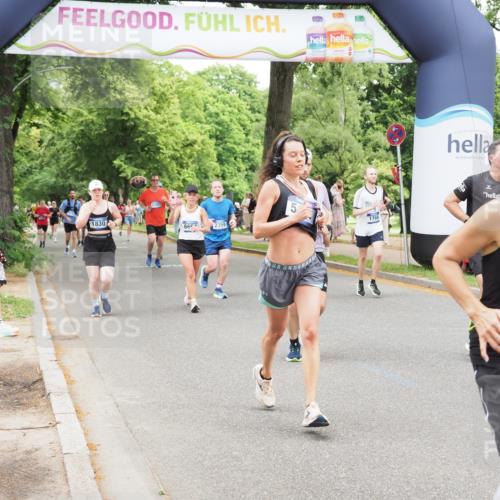 29.06.2025 - hella hamburg halbmarathon MichiJ http://msf.ph/oto/8274712 29.06.2025 10:56:36 Zwischen KM18-KM19 1745, 1766, 1850, 5191, 5242, 6664, 11525, 12457, 14617, 18343, 18429 meine-sportfotos.de