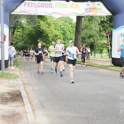 29.06.2025 - hella hamburg halbmarathon MichiJ http://msf.ph/oto/8274743 29.06.2025 10:31:32 Zwischen KM18-KM19 1735, 2415, 4080, 4318, 5477, 9114, 9534, 10099, 10493, 12153, 13897, 14813, 15706, 16338, 19229 meine-sportfotos.de