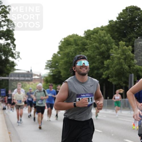 29.06.2025 - hella hamburg halbmarathon Jannik Wohlers http://msf.ph/oto/8274788 29.06.2025 10:34:19 Lombardsbrücke 1025, 2023, 2355, 3130, 3420, 5453, 6034, 6171, 6310, 6329, 6335, 6843, 7020, 7386, 7644, 7733, 8369, 8793, 9122, 9164, 9448, 9514, 10335, 10674, 11122, 11245, 11646, 12164, 12236, 12382, 12764, 13311, 13416, 13471, 13473, 14273, 15310, 15380, 15477, 16238, 16311, 16390, 17412, 18892 meine-sportfotos.de