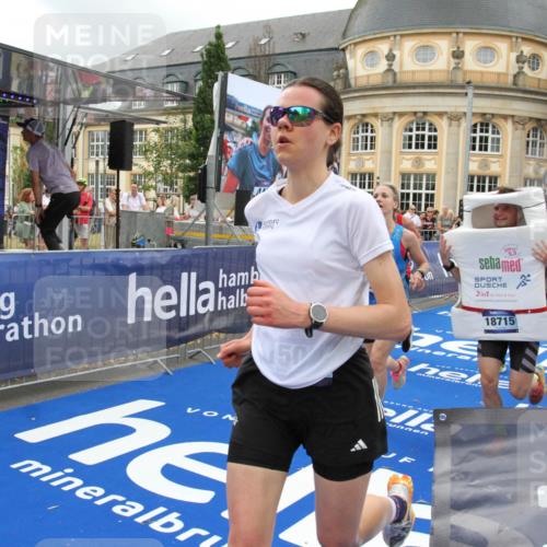 29.06.2025 - hella hamburg halbmarathon Michael Strokosch http://msf.ph/oto/8274820 29.06.2025 10:53:43 Ziel 1502, 2058, 2082, 2518, 2630, 3399, 3819, 5399, 6762, 10549, 10895, 11588, 11589, 11604, 12632, 13865, 14702, 14818, 15061, 15441, 15856, 16092, 17482, 18143, 18514, 18666, 18715 meine-sportfotos.de