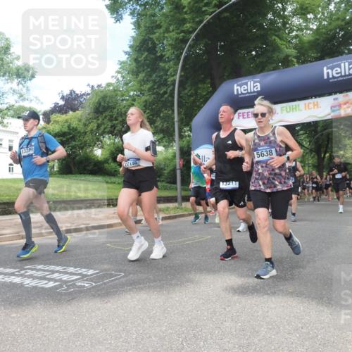 29.06.2025 - hella hamburg halbmarathon KatJ http://msf.ph/oto/8275014 29.06.2025 10:40:10 Zwischen KM18-KM19 2208, 3715, 4065, 5378, 5638, 6481, 7896, 8273, 8587, 8651 meine-sportfotos.de