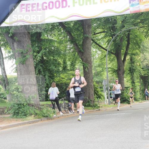29.06.2025 - hella hamburg halbmarathon KatJ http://msf.ph/oto/8275146 29.06.2025 10:09:44 Zwischen KM18-KM19  meine-sportfotos.de