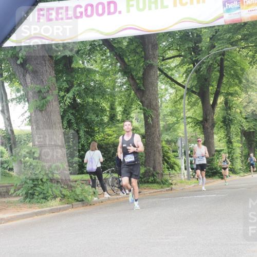 29.06.2025 - hella hamburg halbmarathon KatJ http://msf.ph/oto/8275203 29.06.2025 10:09:45 Zwischen KM18-KM19  meine-sportfotos.de