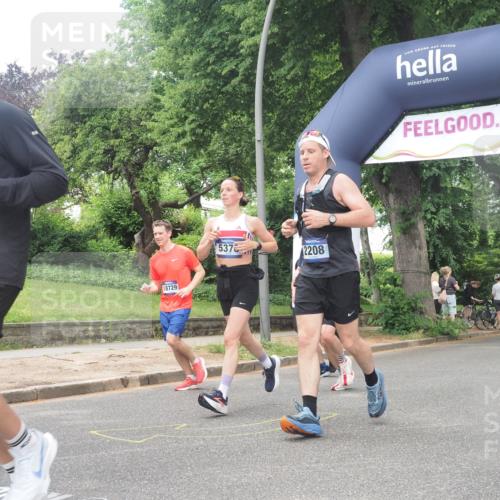 29.06.2025 - hella hamburg halbmarathon KatJ http://msf.ph/oto/8275251 29.06.2025 10:40:12 Zwischen KM18-KM19 2208, 3715, 4029, 4065, 5378, 5638, 6481, 7896, 8273, 8587, 8651 meine-sportfotos.de