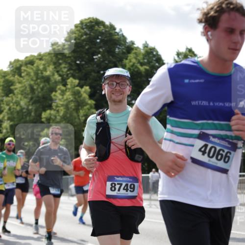 29.06.2025 - hella hamburg halbmarathon Jannik Wohlers http://msf.ph/oto/8275319 29.06.2025 10:02:07 Lombardsbrücke 1128, 1254, 1702, 1733, 2685, 2712, 2819, 3225, 3780, 3976, 4066, 6708, 6860, 7049, 7323, 7869, 7888, 8003, 8364, 8662, 8749, 9131, 9554, 9986, 10295, 10539, 10866, 11191, 11515, 11670, 11702, 11782, 12978, 13488, 13491, 13868, 13932, 14732, 14838, 15008, 15291, 15394, 15993, 16067, 17077, 17533, 17836, 17931, 17939, 18128, 18240, 18624, 19117, 19146, 19165, 19173, 19176 meine-sportfotos.de