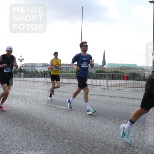 29.06.2025 - hella hamburg halbmarathon Lena Gebhardt http://msf.ph/oto/8275358 29.06.2025 09:45:19 Lombardsbrücke 12234, 1990, 11857, 5328, 57, 1758, 1827, 1990, 2689, 2746, 3043, 3201, 4050, 4129, 4698, 4749, 5070, 5269, 5328, 5367, 5746, 5826, 6358, 6619, 6781, 7272, 7389, 7481, 7651, 7723, 8209, 8883, 9137, 9381, 9571, 9634, 10017, 10156, 10171, 10486, 10848, 11169, 11413, 11857, 12049, 12234, 12287, 12595, 12691, 12900, 12988, 13838, 13956, 14028, 14140, 14164, 14289, 15672, 15883, 16157, 16377, 16508, 16713, 16818, 17428 meine-sportfotos.de