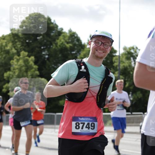 29.06.2025 - hella hamburg halbmarathon Jannik Wohlers http://msf.ph/oto/8275417 29.06.2025 10:02:07 Lombardsbrücke 1128, 1254, 1702, 1733, 2685, 2712, 2819, 3225, 3780, 3976, 4066, 6708, 6860, 7049, 7323, 7869, 7888, 8003, 8364, 8662, 8749, 9131, 9554, 9986, 10295, 10539, 10866, 11191, 11515, 11670, 11702, 11782, 12978, 13488, 13491, 13868, 13932, 14732, 14838, 15008, 15291, 15394, 15993, 16067, 17077, 17533, 17836, 17931, 17939, 18128, 18240, 18624, 19117, 19146, 19165, 19173, 19176 meine-sportfotos.de