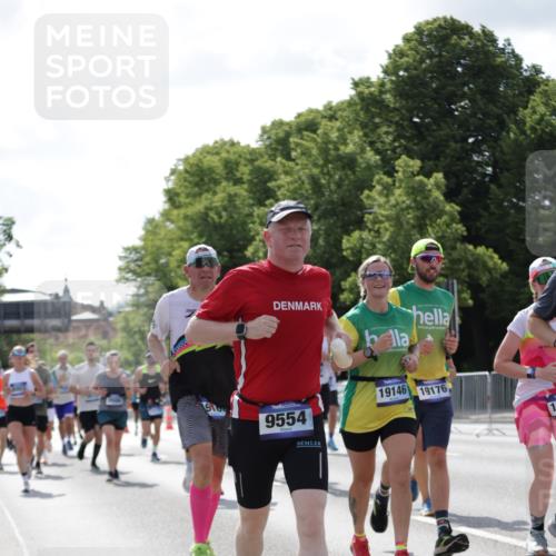 29.06.2025 - hella hamburg halbmarathon Jannik Wohlers http://msf.ph/oto/8275553 29.06.2025 10:02:08 Lombardsbrücke 1128, 1254, 1702, 1733, 2685, 2712, 2819, 3225, 3780, 3976, 4066, 6708, 6860, 7049, 7323, 7869, 7888, 8003, 8364, 8662, 8749, 9131, 9554, 9986, 10295, 10539, 10866, 11191, 11515, 11670, 11702, 11782, 12978, 13488, 13491, 13868, 13932, 14732, 14838, 15008, 15291, 15394, 15834, 15993, 16067, 17077, 17533, 17836, 17931, 17939, 18128, 18240, 18624, 19117, 19146, 19165, 19173, 19176 meine-sportfotos.de
