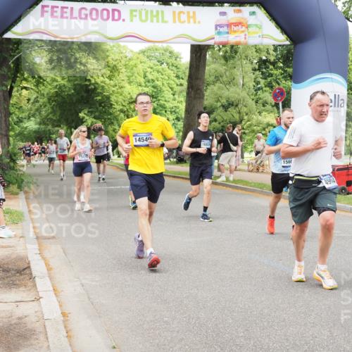 29.06.2025 - hella hamburg halbmarathon MichiJ http://msf.ph/oto/8275600 29.06.2025 10:56:51 Zwischen KM18-KM19 1347, 4904, 11542, 11595, 12658, 13475, 13818, 14540, 15037, 15038, 15663, 16255, 16826, 17806 meine-sportfotos.de