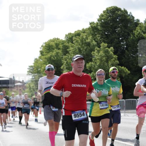 29.06.2025 - hella hamburg halbmarathon Jannik Wohlers http://msf.ph/oto/8275670 29.06.2025 10:02:09 Lombardsbrücke 1128, 1254, 1702, 1733, 2685, 2712, 2819, 3225, 3780, 3976, 4066, 6708, 6860, 7049, 7323, 7869, 7888, 8003, 8364, 8662, 8749, 9131, 9554, 9986, 10295, 10539, 10866, 11191, 11515, 11670, 11702, 11782, 12978, 13488, 13491, 13868, 13932, 14732, 14838, 15291, 15394, 15834, 15993, 16067, 17077, 17533, 17757, 17836, 17931, 17939, 18128, 18624, 19117, 19146, 19165, 19173, 19176 meine-sportfotos.de