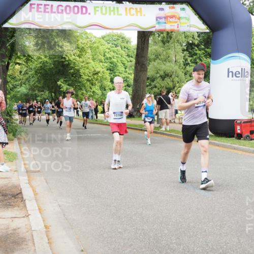 29.06.2025 - hella hamburg halbmarathon MichiJ http://msf.ph/oto/8276011 29.06.2025 10:56:58 Zwischen KM18-KM19 9338, 9663, 10700, 13475, 14540, 16255, 16826, 17708, 17806 meine-sportfotos.de