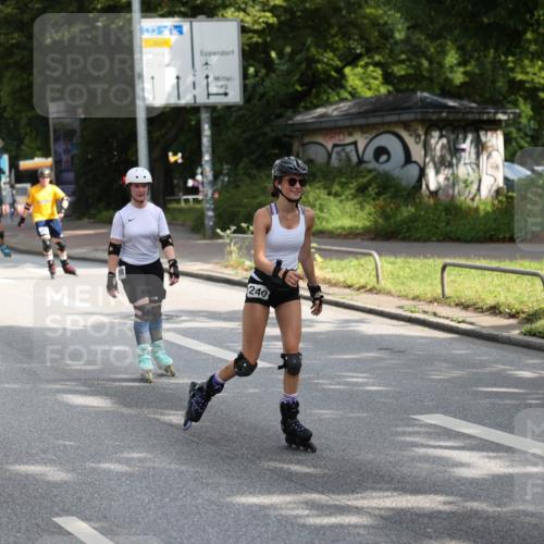 29.06.2025 - hella hamburg halbmarathon Yannick Fuchs http://msf.ph/oto/8276093 29.06.2025 09:46:05 20KM 240 meine-sportfotos.de