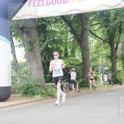 29.06.2025 - hella hamburg halbmarathon KatJ http://msf.ph/oto/8276122 29.06.2025 10:09:48 Zwischen KM18-KM19  meine-sportfotos.de