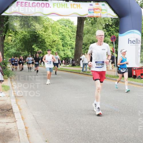 29.06.2025 - hella hamburg halbmarathon MichiJ http://msf.ph/oto/8276270 29.06.2025 10:56:59 Zwischen KM18-KM19 9338, 9663, 10700, 11780, 13475, 14540, 16255, 17708, 17806 meine-sportfotos.de