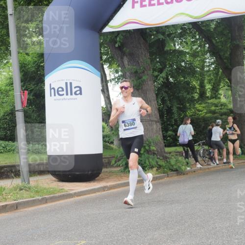 29.06.2025 - hella hamburg halbmarathon KatJ http://msf.ph/oto/8276276 29.06.2025 10:09:48 Zwischen KM18-KM19  meine-sportfotos.de