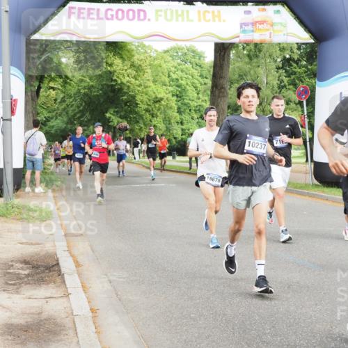 29.06.2025 - hella hamburg halbmarathon MichiJ http://msf.ph/oto/8276570 29.06.2025 10:31:46 Zwischen KM18-KM19 3437, 3928, 7185, 8664, 10237, 10669, 12723, 12776, 15383, 16697, 17251, 18650, 18678, 19038, 19051 meine-sportfotos.de