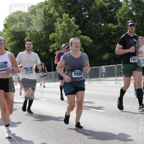 29.06.2025 - hella hamburg halbmarathon Jannik Wohlers http://msf.ph/oto/8276680 29.06.2025 10:02:13 Lombardsbrücke 1128, 1702, 1733, 2685, 2712, 2819, 3225, 3780, 3919, 3976, 4066, 5734, 6708, 6752, 6860, 7049, 7323, 7869, 7888, 8003, 8364, 8624, 8662, 8749, 9006, 9131, 9554, 9986, 10128, 10295, 10539, 11250, 11515, 11670, 11702, 11782, 11968, 12978, 13184, 13488, 13491, 13868, 13932, 14732, 15291, 15394, 15834, 15993, 17077, 17533, 17757, 17836, 17931, 17939, 18624, 19117, 19146, 19165, 19173, 19176 meine-sportfotos.de