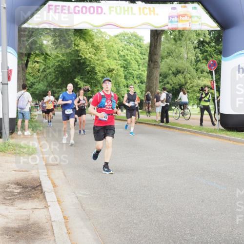 29.06.2025 - hella hamburg halbmarathon MichiJ http://msf.ph/oto/8276737 29.06.2025 10:31:48 Zwischen KM18-KM19 3437, 7185, 10237, 10669, 12723, 12776, 14849, 16697, 16997, 17251, 18650, 18678, 19038, 19051 meine-sportfotos.de