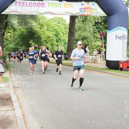29.06.2025 - hella hamburg halbmarathon MichiJ http://msf.ph/oto/8276941 29.06.2025 10:57:06 Zwischen KM18-KM19 2055, 3844, 8755, 9663, 10685, 11271, 11780, 12521, 13796 meine-sportfotos.de