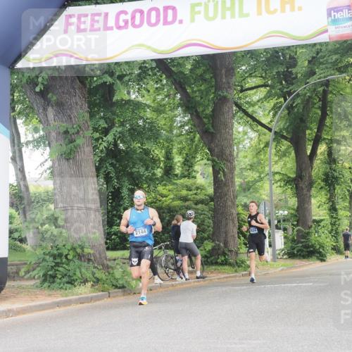 29.06.2025 - hella hamburg halbmarathon KatJ http://msf.ph/oto/8277018 29.06.2025 10:09:54 Zwischen KM18-KM19 53, 6380 meine-sportfotos.de