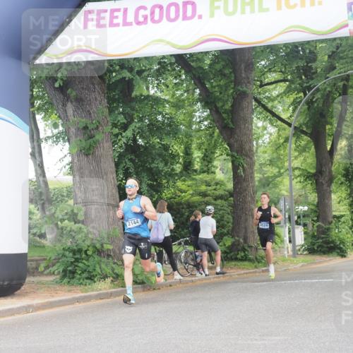 29.06.2025 - hella hamburg halbmarathon KatJ http://msf.ph/oto/8277147 29.06.2025 10:09:55 Zwischen KM18-KM19 53, 6380 meine-sportfotos.de