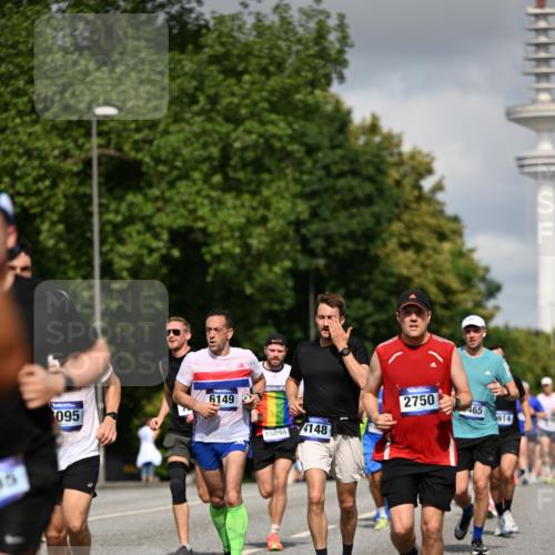 29.06.2025 - hella hamburg halbmarathon Dr. Thomas Lammeyer http://msf.ph/oto/8277171 29.06.2025 09:53:03 Kennedybrücke 1343, 1445, 1603, 2573, 2745, 2750, 2849, 2980, 3014, 3116, 3136, 3282, 4148, 4766, 5648, 5889, 6123, 6149, 6771, 7035, 7109, 7229, 8358, 8370, 8465, 9264, 9296, 9686, 9914, 10930 meine-sportfotos.de