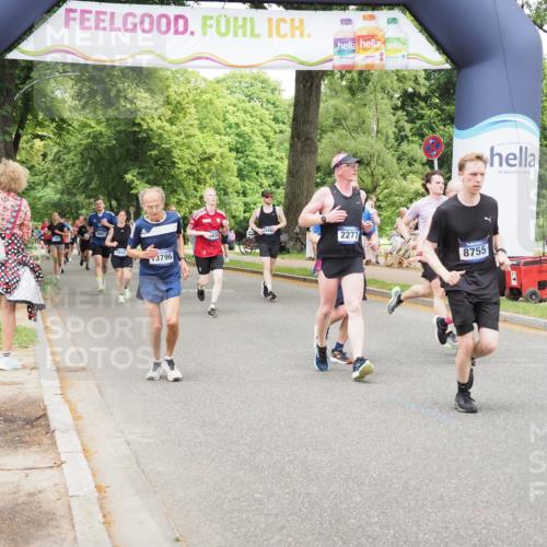 29.06.2025 - hella hamburg halbmarathon MichiJ http://msf.ph/oto/8277182 29.06.2025 10:57:09 Zwischen KM18-KM19 2055, 2277, 3834, 3844, 5845, 8755, 10685, 11271, 12521, 13796, 14404 meine-sportfotos.de