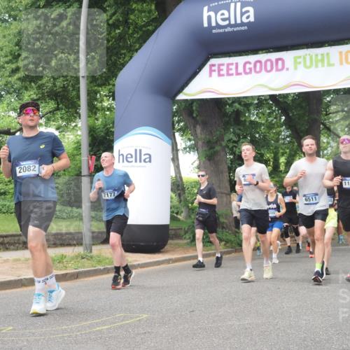 29.06.2025 - hella hamburg halbmarathon KatJ http://msf.ph/oto/8277190 29.06.2025 10:40:22 Zwischen KM18-KM19 1151, 2082, 5907, 6511, 6512, 7177, 7274, 8361 meine-sportfotos.de