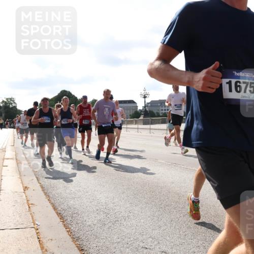 29.06.2025 - hella hamburg halbmarathon Lena Gebhardt http://msf.ph/oto/8277262 29.06.2025 09:57:52 Lombardsbrücke 208, 10860, 7478, 6356, 16750, 14865, 6776, 1086, 1094, 1179, 1193, 1258, 1320, 1321, 1335, 1422, 1563, 1870, 2138, 2252, 2397, 2417, 2444, 2448, 2488, 2612, 2636, 2855, 2946, 3048, 3058, 3091, 3096, 3114, 3251, 3999, 4261, 4299, 4379, 4814, 4986, 5024, 5032, 5305, 5633, 5672, 5775, 5820, 5907, 6125, 6355, 6356, 6374, 6569, 6580, 6585, 6628, 6754, 6776, 6795, 6942, 7065, 7134, 7221, 7397, 7478, 7509, 7594, 7646, 7724, 7742, 7930, 7932, 7952, 7973, 7976 meine-sportfotos.de