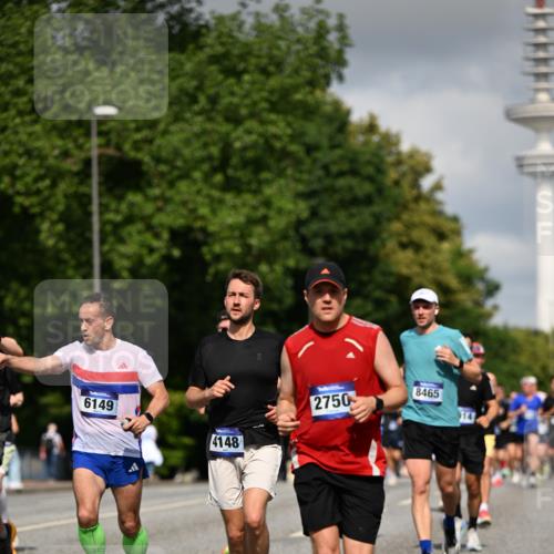 29.06.2025 - hella hamburg halbmarathon Dr. Thomas Lammeyer http://msf.ph/oto/8277263 29.06.2025 09:53:04 Kennedybrücke 1343, 1445, 1603, 2573, 2745, 2750, 2980, 3014, 3116, 3136, 3282, 4148, 4766, 5648, 5889, 6123, 6149, 6771, 7035, 7229, 8358, 8370, 8465, 9264, 9265, 9296, 9686, 9914, 10930 meine-sportfotos.de